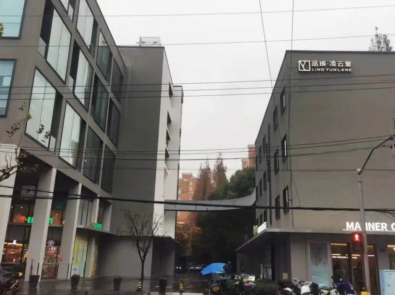 1703076904366063054.jpg 1703076904366063054.jpg